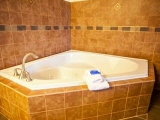 hot tub room