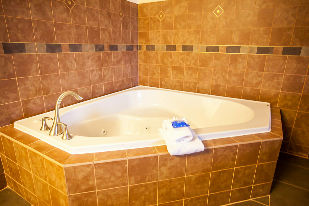 hot tub room