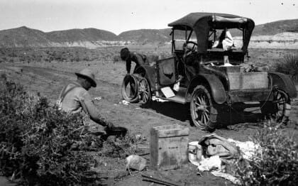 Stoping for lunch 1918