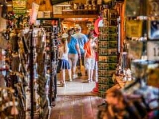 Ruby's Inn Shop
