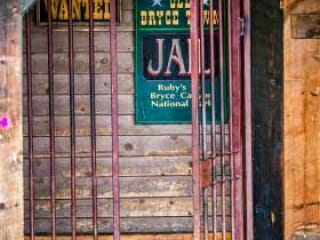 Ruby's Inn Old Jail