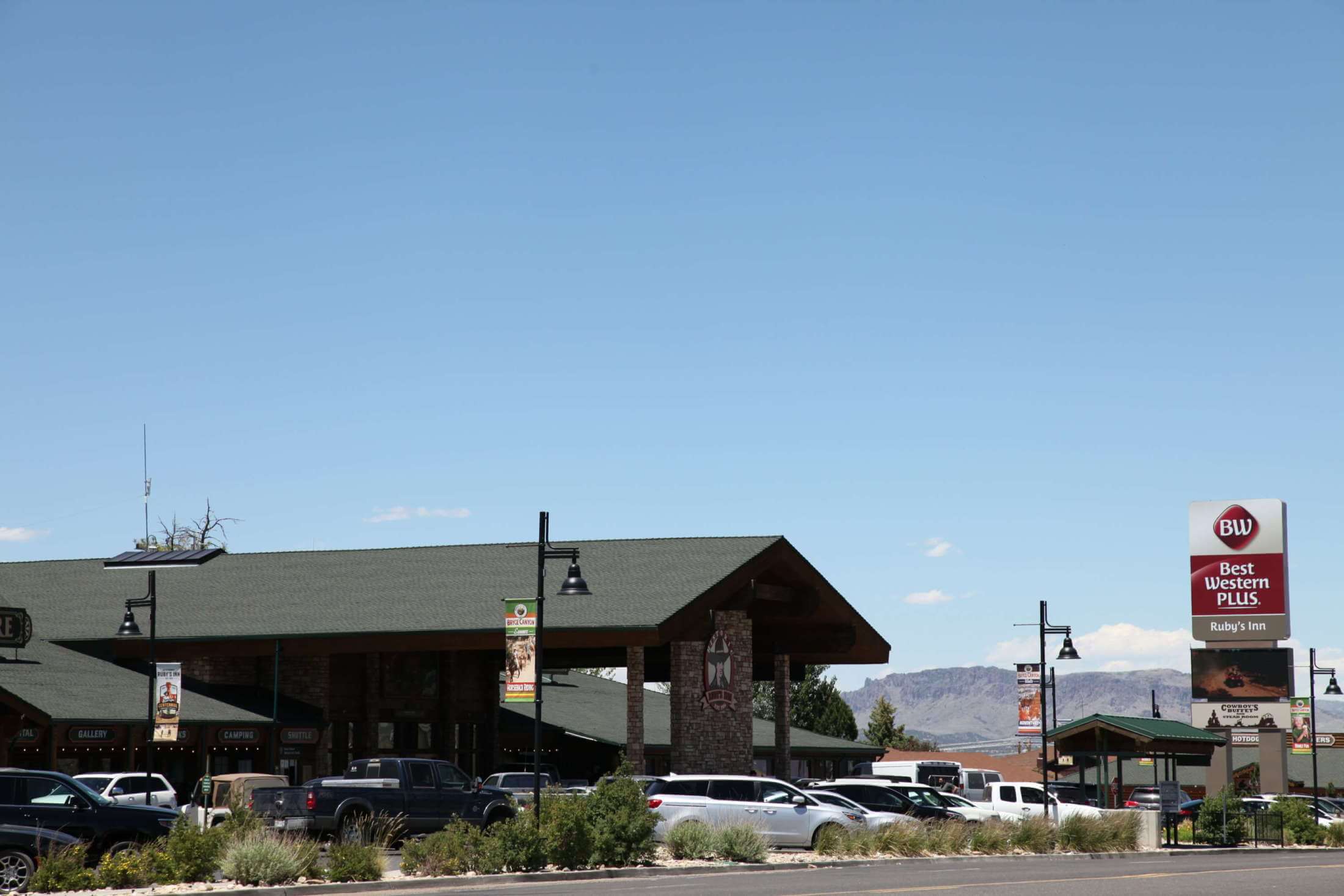 Christmas at Ruby's Inn - Bryce Canyon Lodging